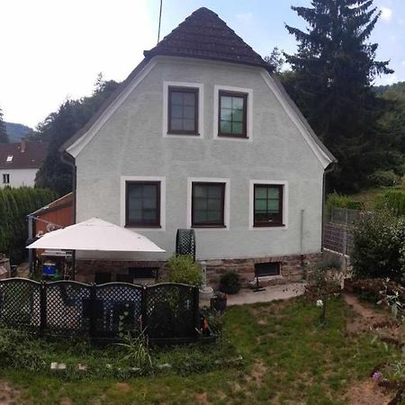 Zu Hause Am Bach Aggsbach Exterior foto